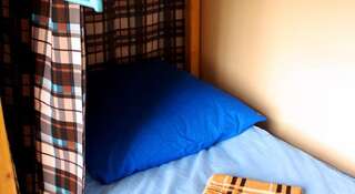 Гостиница Арт-хостел «Sherlock Homes» Краснодар Спальное место на двухъярусной кровати в общем номере для мужчин-4